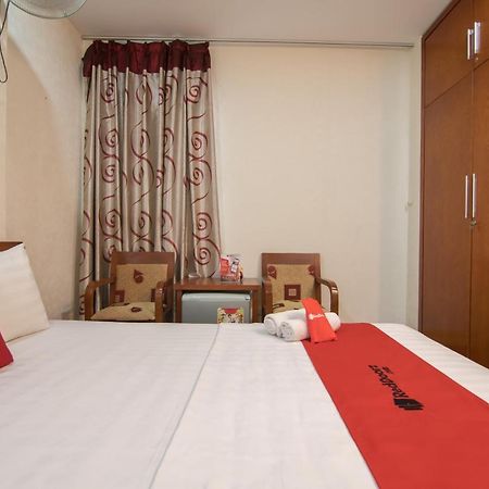 Hotel Reddoorz Near Hanoi Railway Station Extérieur photo