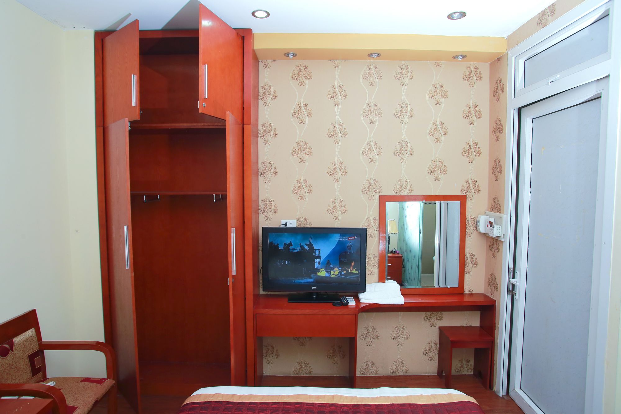 Hotel Reddoorz Near Hanoi Railway Station Extérieur photo