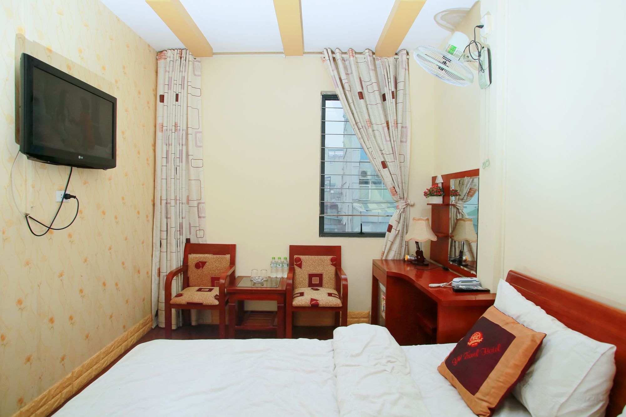 Hotel Reddoorz Near Hanoi Railway Station Extérieur photo