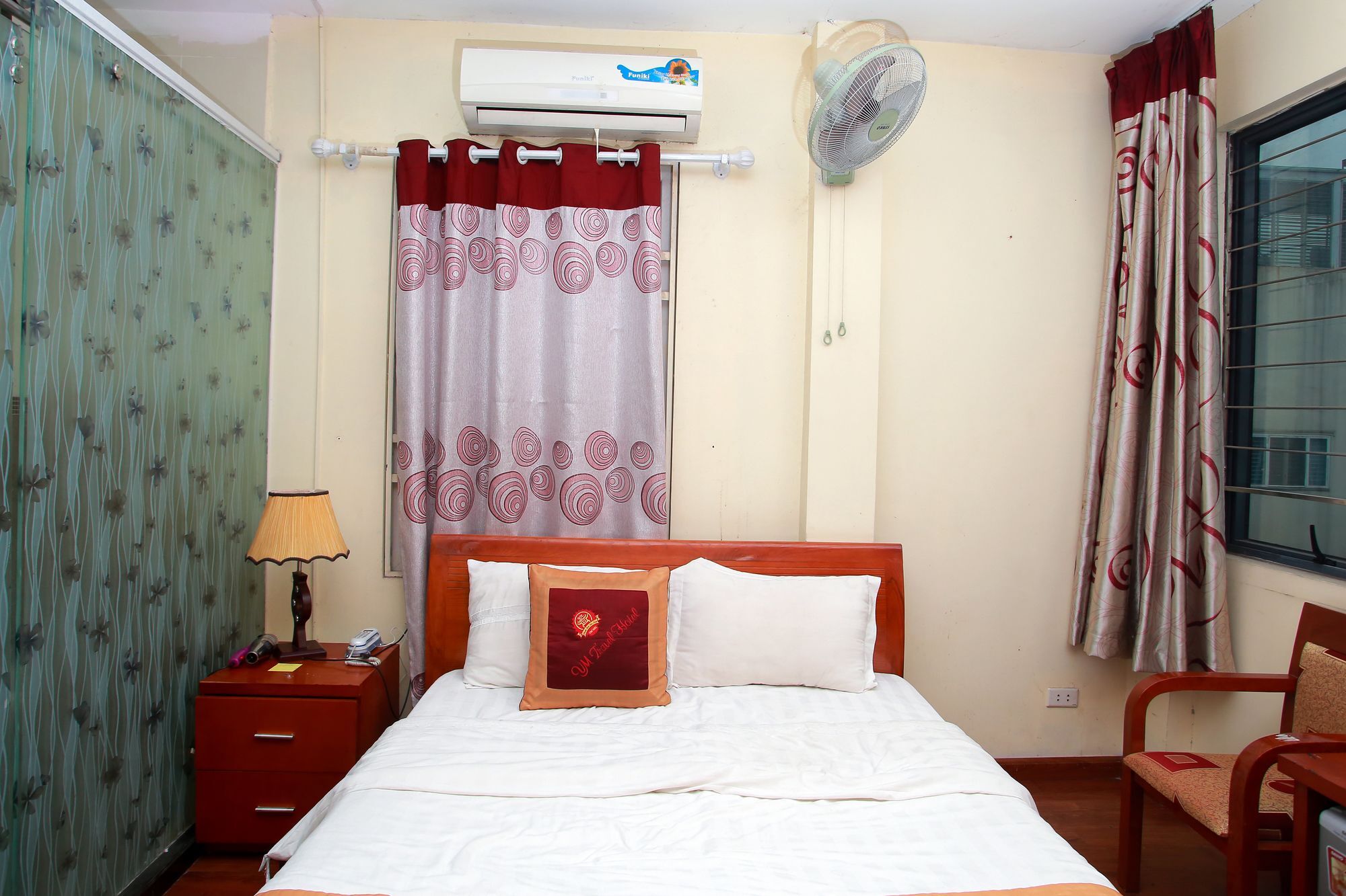 Hotel Reddoorz Near Hanoi Railway Station Extérieur photo