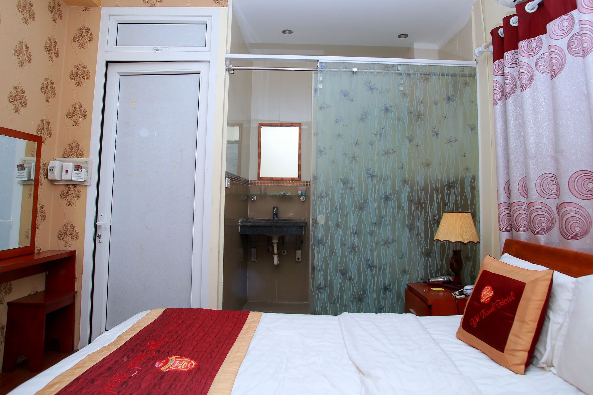 Hotel Reddoorz Near Hanoi Railway Station Extérieur photo