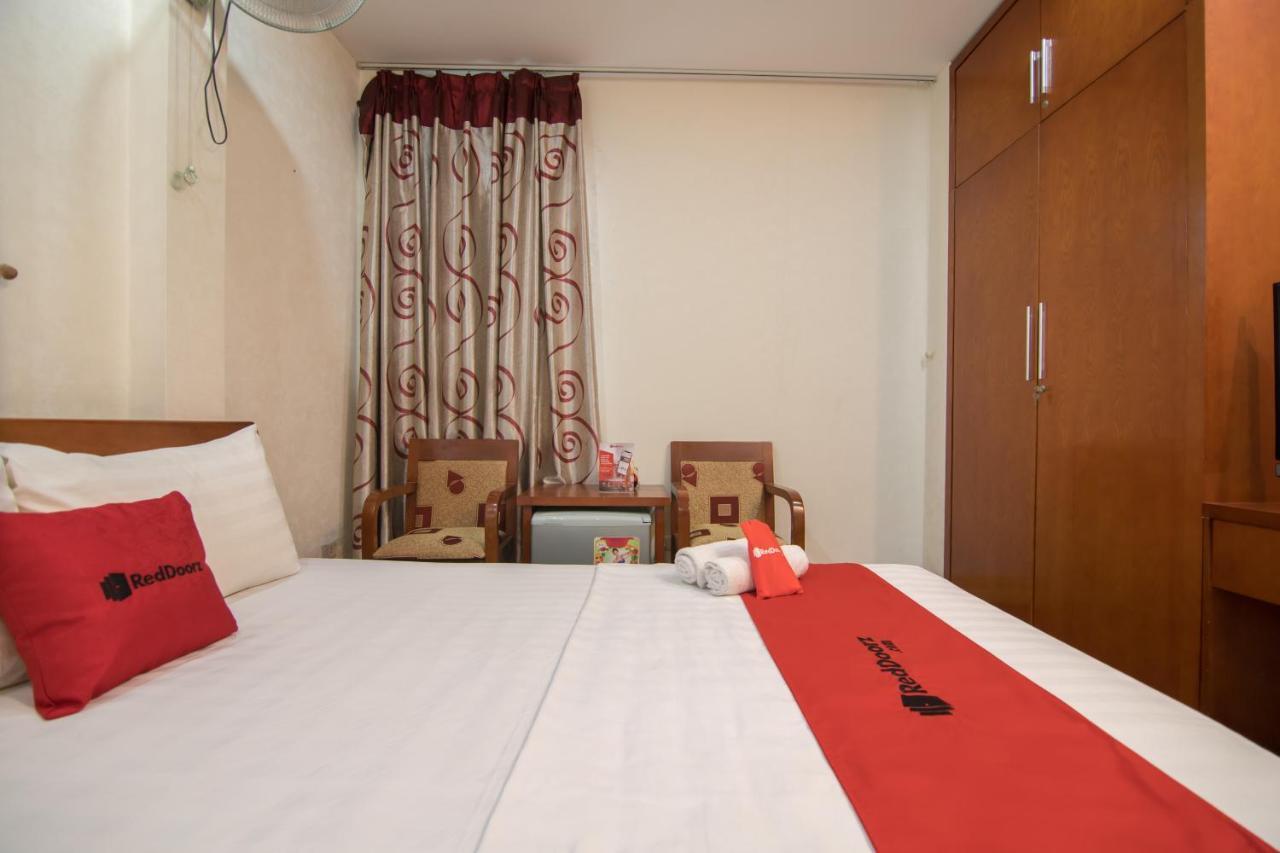 Hotel Reddoorz Near Hanoi Railway Station Extérieur photo