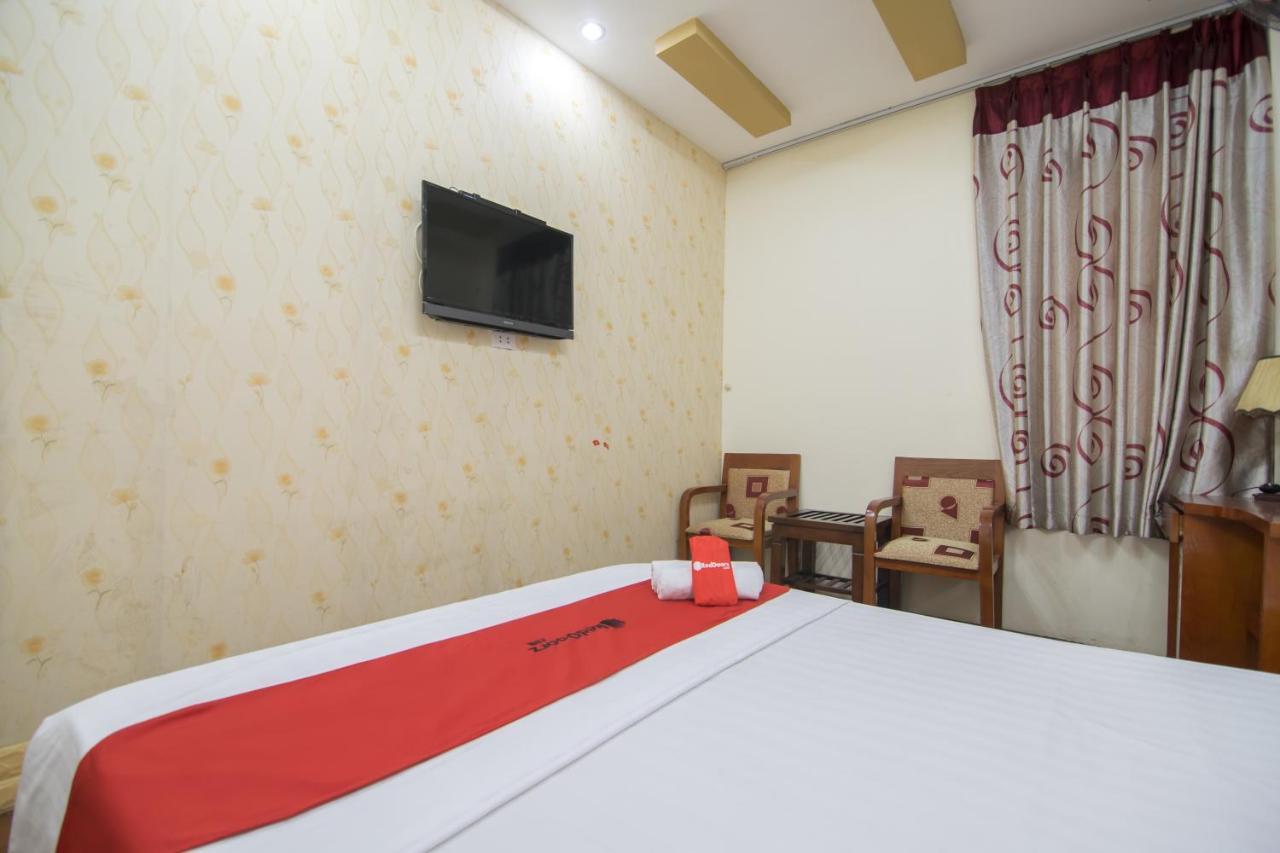 Hotel Reddoorz Near Hanoi Railway Station Extérieur photo