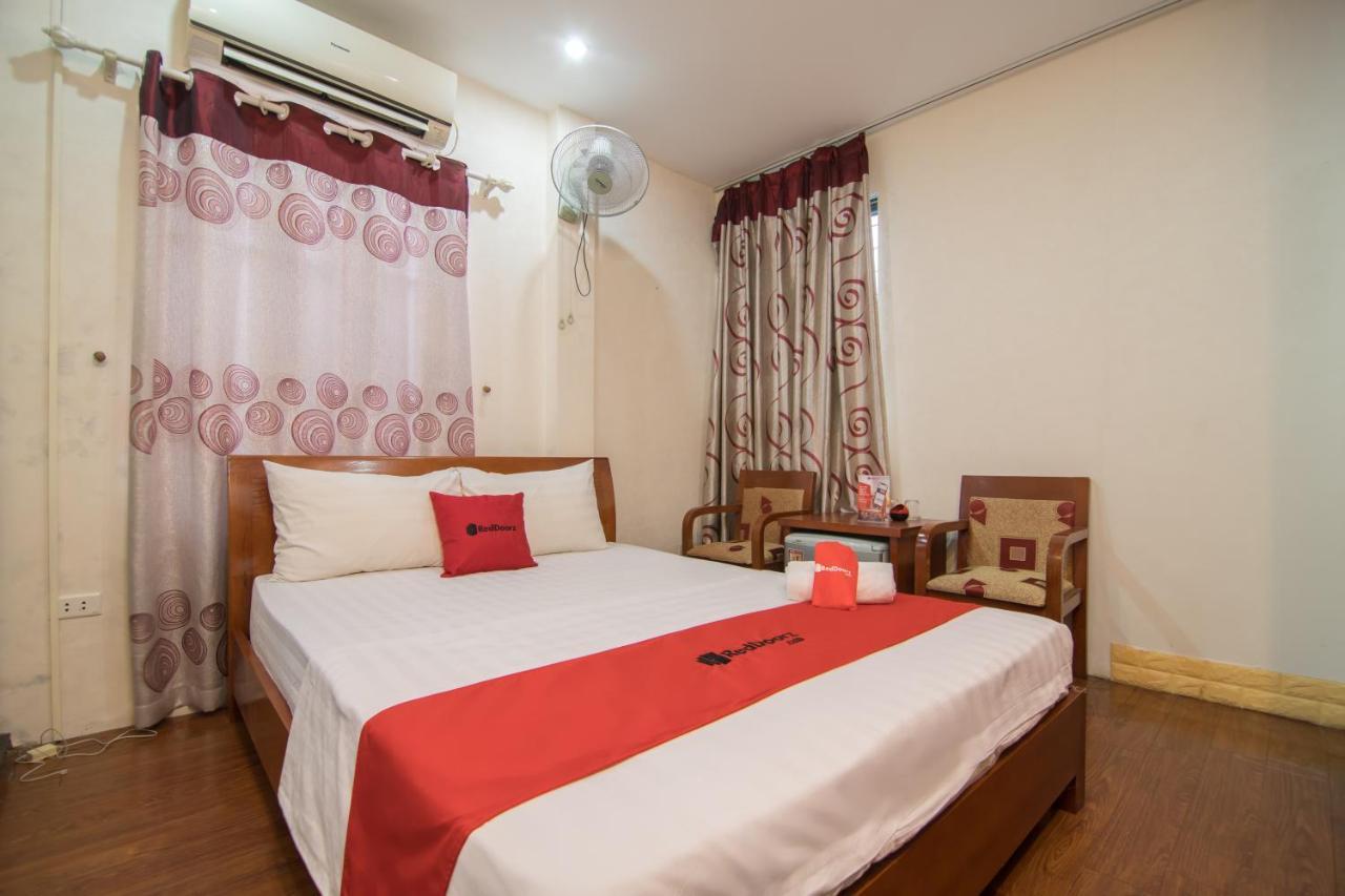 Hotel Reddoorz Near Hanoi Railway Station Extérieur photo