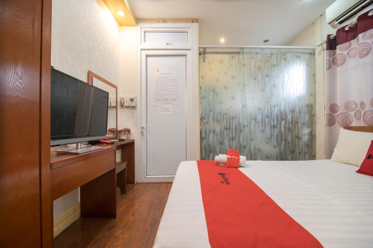 Hotel Reddoorz Near Hanoi Railway Station Extérieur photo