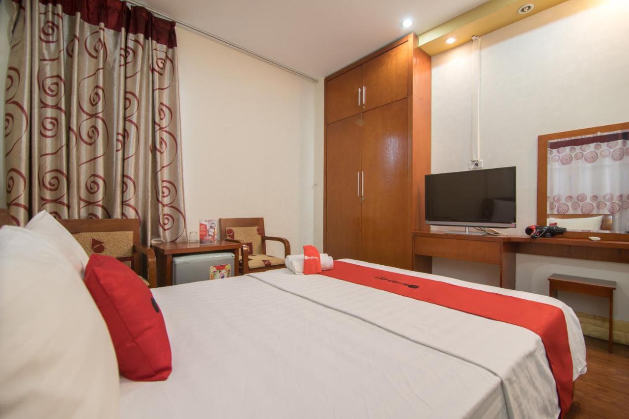 Hotel Reddoorz Near Hanoi Railway Station Extérieur photo