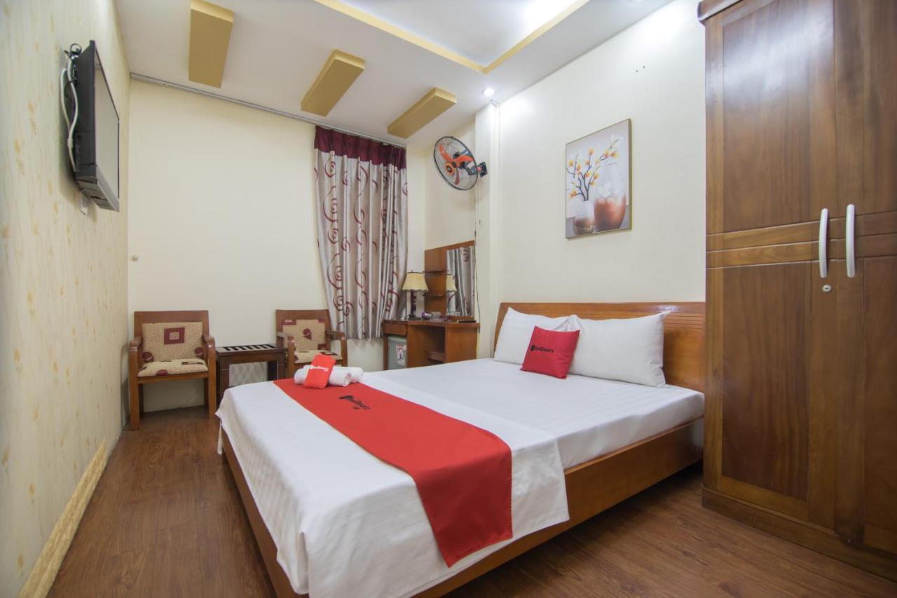 Hotel Reddoorz Near Hanoi Railway Station Extérieur photo